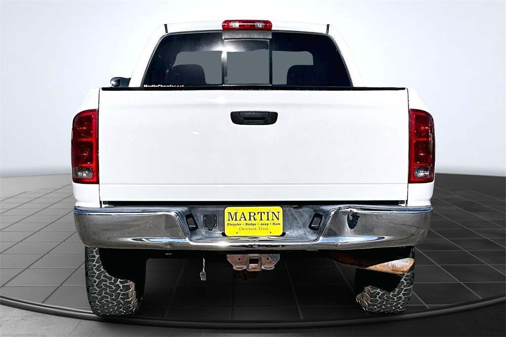 2005 Dodge Ram 2500 SLT White at DeMontrond Auto Country
