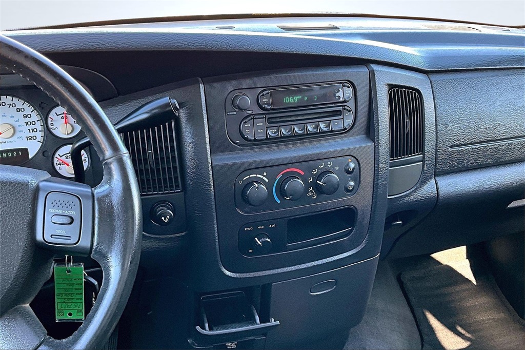 2005 Dodge Ram 2500 SLT White at DeMontrond Auto Country