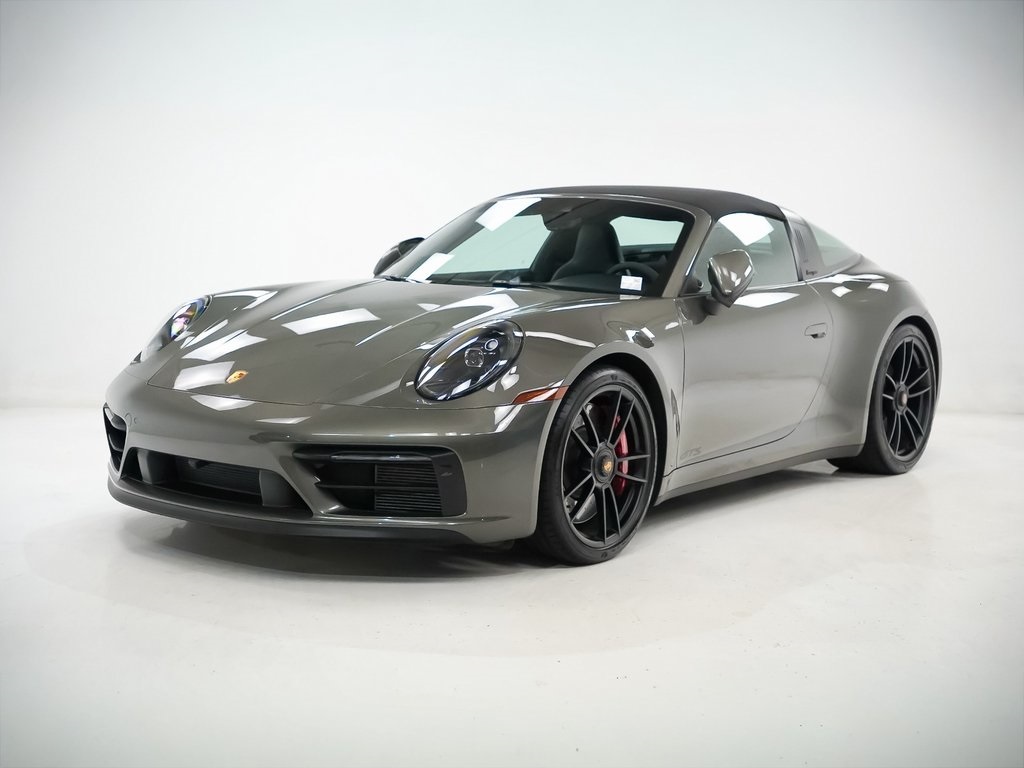 2023 Porsche 911 Targa 4 GTS Cabriolet AWD