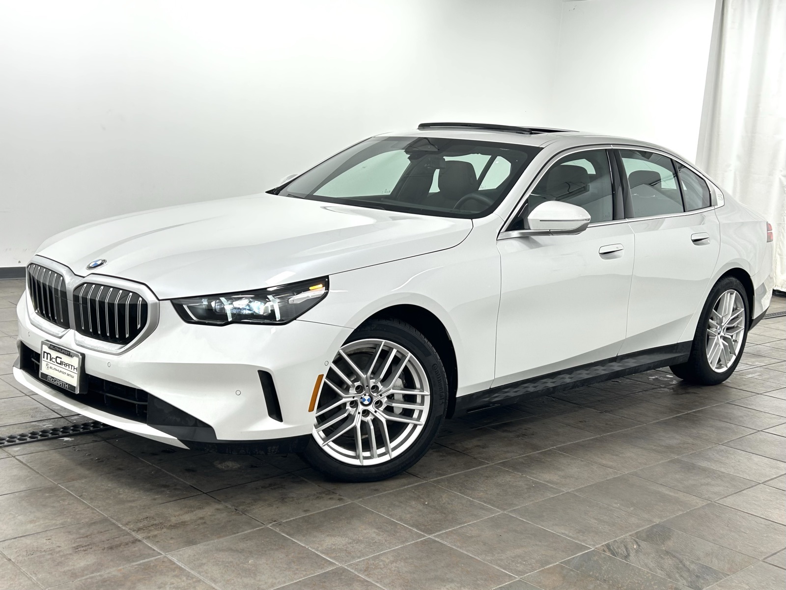 2024 BMW 5 Series 530i xDrive AWD
