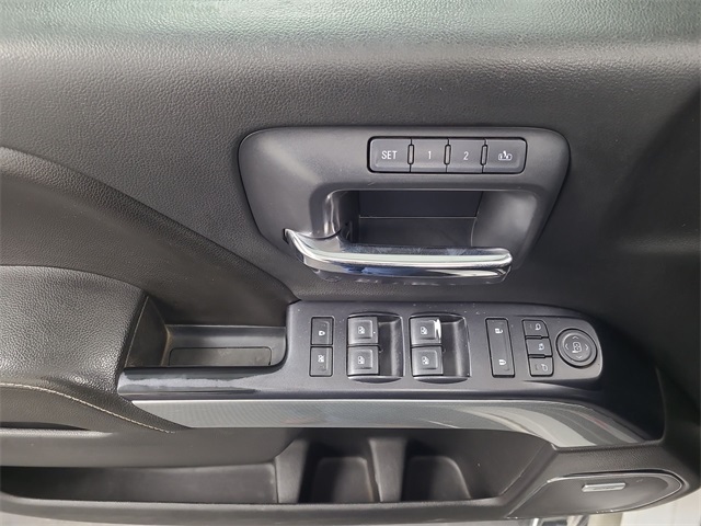 2015 – Chevrolet – Silverado 3500HD