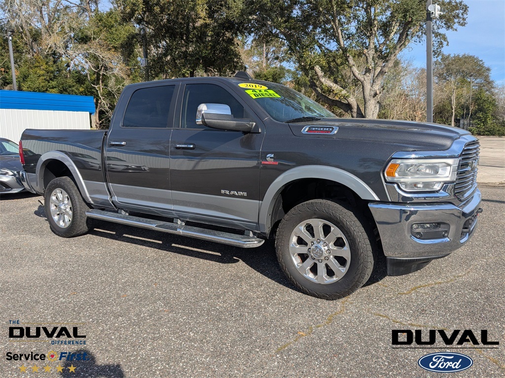 2019 RAM 3500 Laramie Crew Cab 4WD