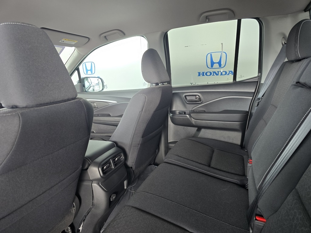 Thumbnail: 2025 Honda Ridgeline - 17