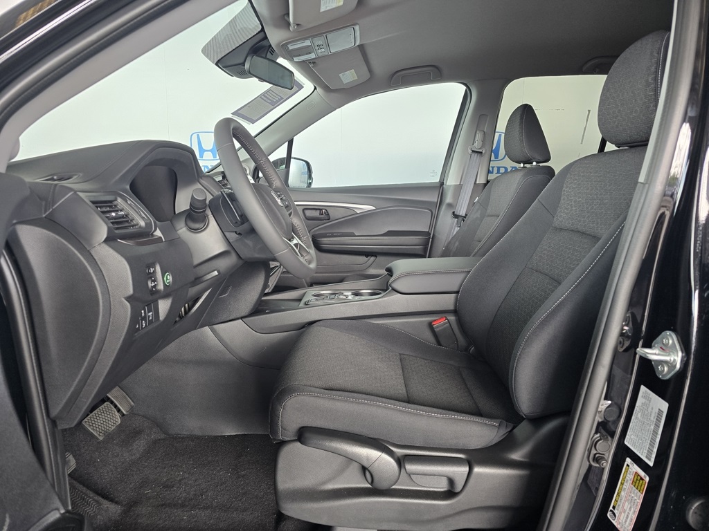 Thumbnail: 2025 Honda Ridgeline - 9