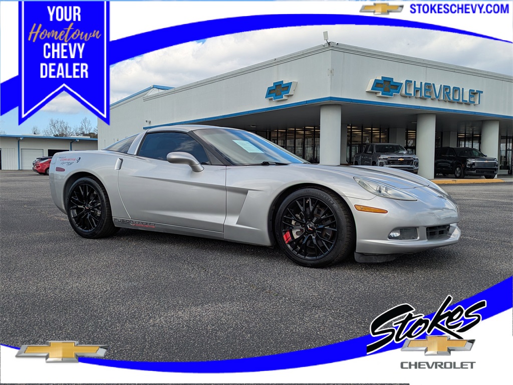 2005 Chevrolet Corvette Coupe RWD