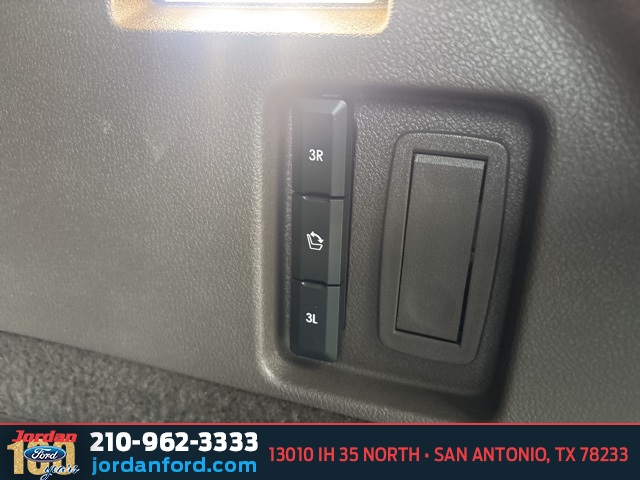 Used Car 2022 Lincoln Aviator  Reserve For Sale Under $40,000 In San Antonio, Texas