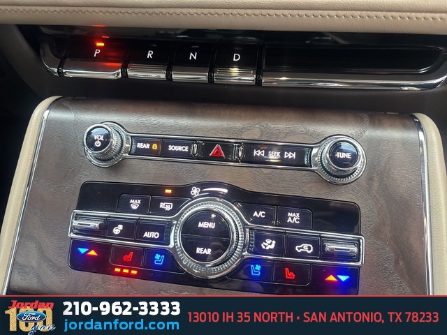 Used Car 2022 Lincoln Aviator  Reserve For Sale Under $40,000 In San Antonio, Texas