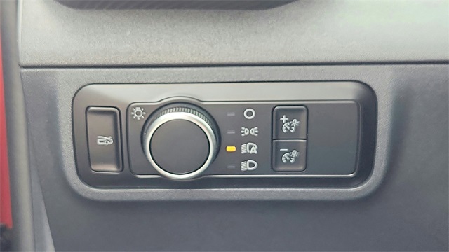 2024 Ford Mustang - Image 16