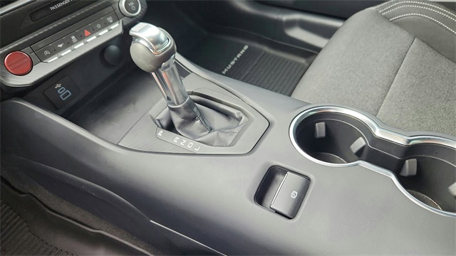 2024 Ford Mustang - Image 19