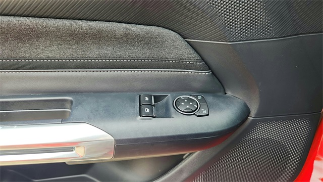 2024 Ford Mustang - Image 23