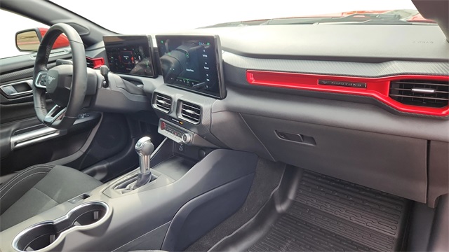 2024 Ford Mustang - Image 26