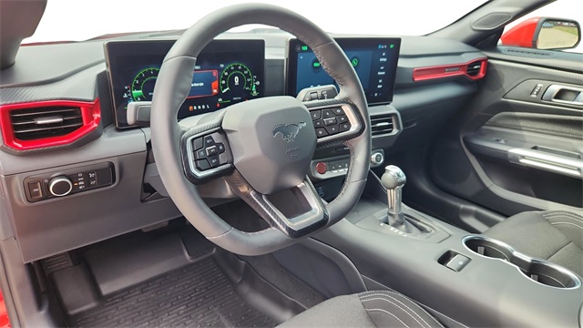 2024 Ford Mustang - Image 9