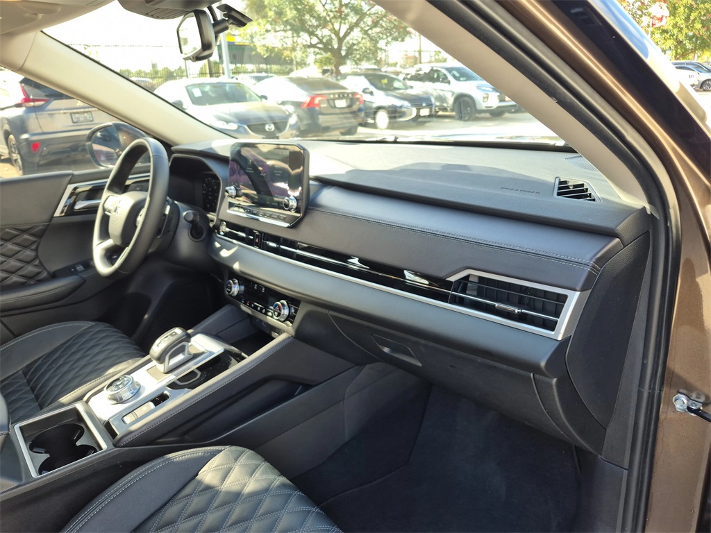 2024 Mitsubishi Outlander SEL Brown at Shottenkirk Kia Fort Bend