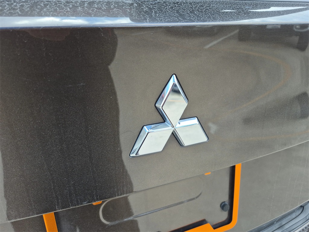 2024 Mitsubishi Outlander SEL Brown at Shottenkirk Kia Fort Bend