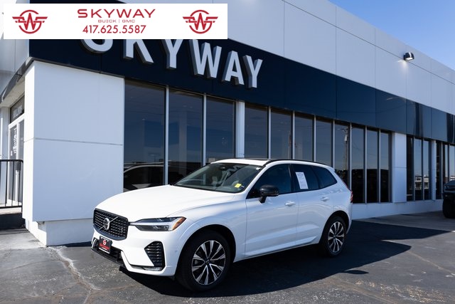 2023 Volvo XC60 B5 Plus Dark Theme AWD