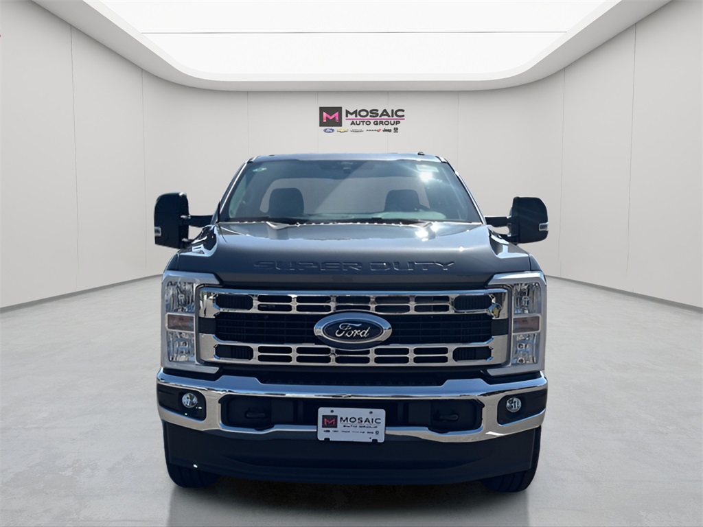 2025 Ford F-350SD