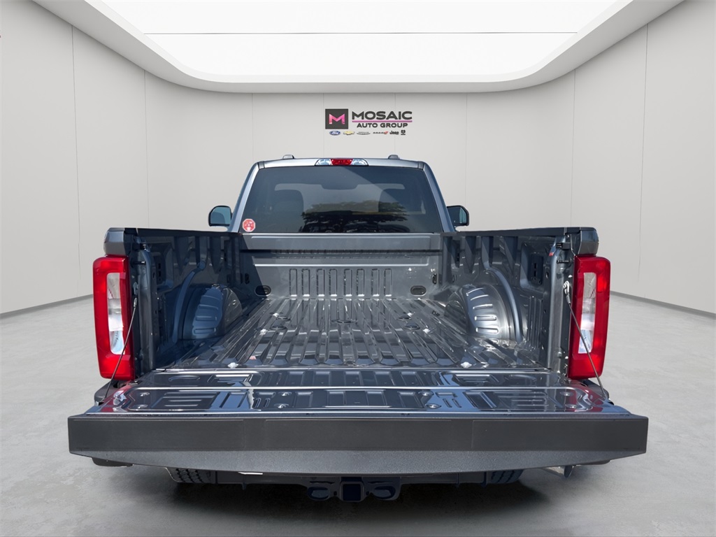 2025 Ford F-350SD