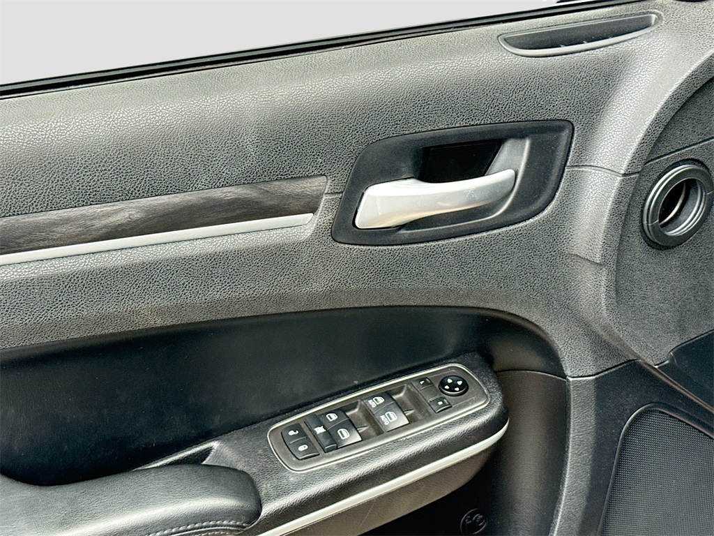 2021 Chrysler 300 Touring Purple at North Houston Mitsubishi