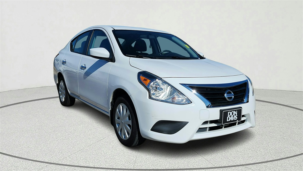 2019 Nissan Versa