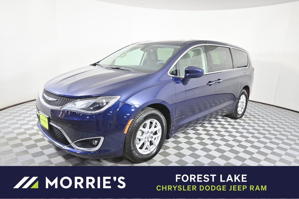 2020 Chrysler Pacifica Touring