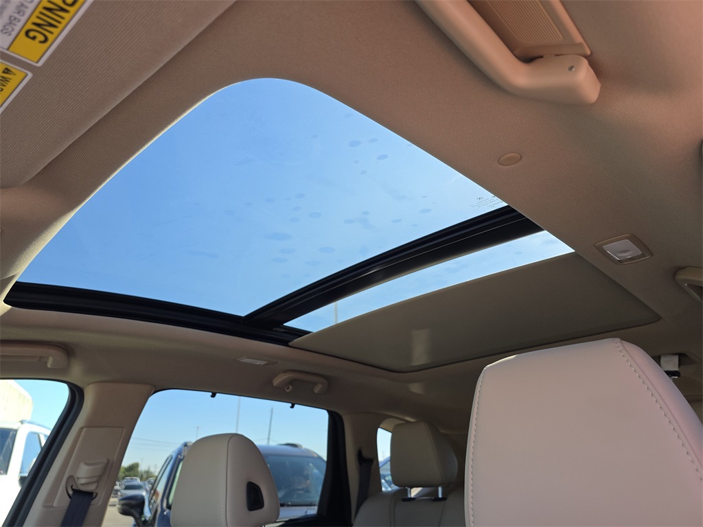 2022 Acura MDX Technology White at Classic Elite Chevrolet Sugar Land