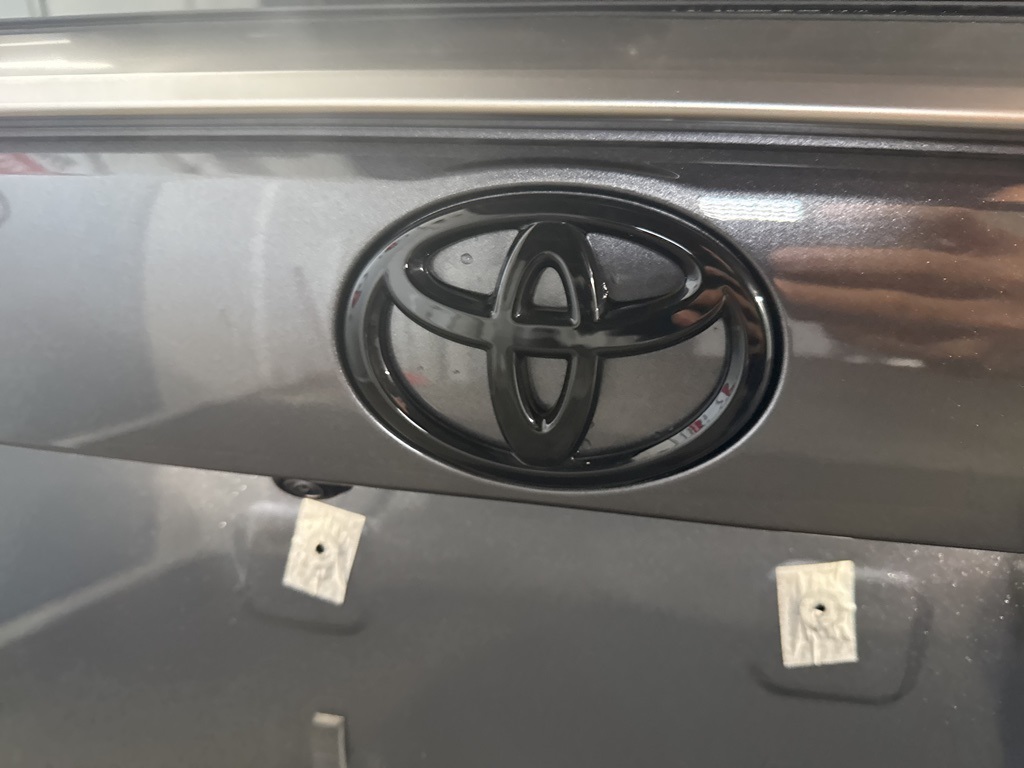 Thumbnail: 2025 Toyota RAV4 - 23