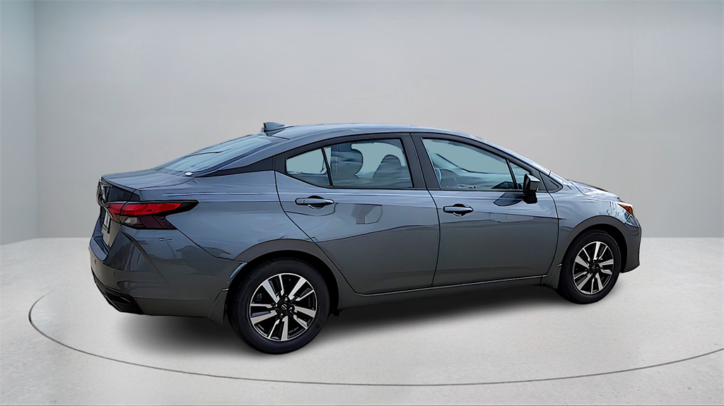 2025 Nissan Versa
