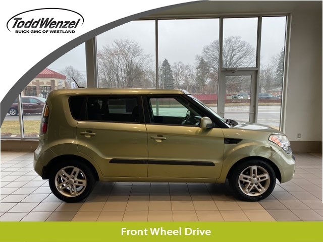 2011 Kia Soul +