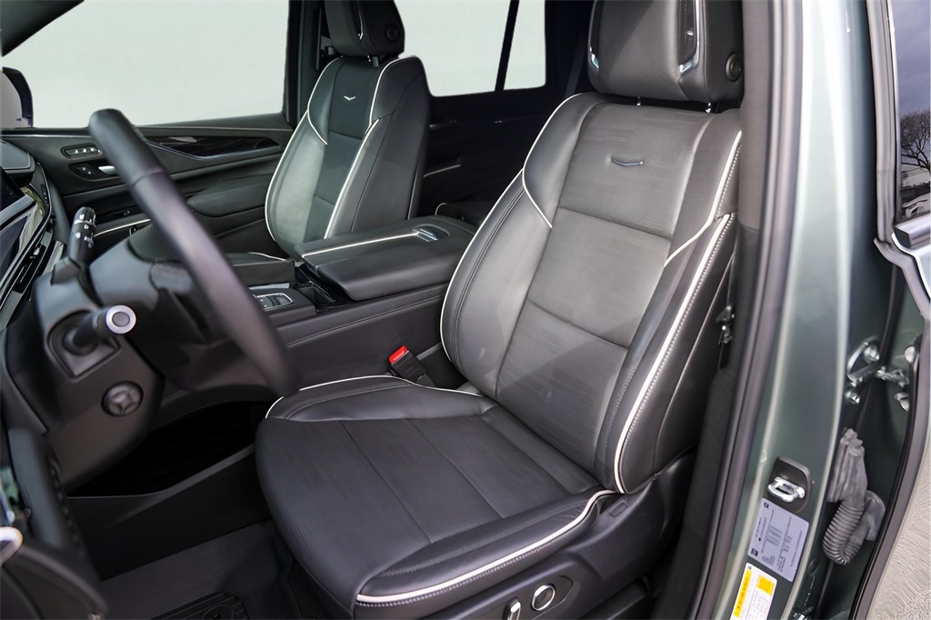 Used Car 2024 Cadillac Escalade  Sport For Sale Under $90,000 In Austin, Texas