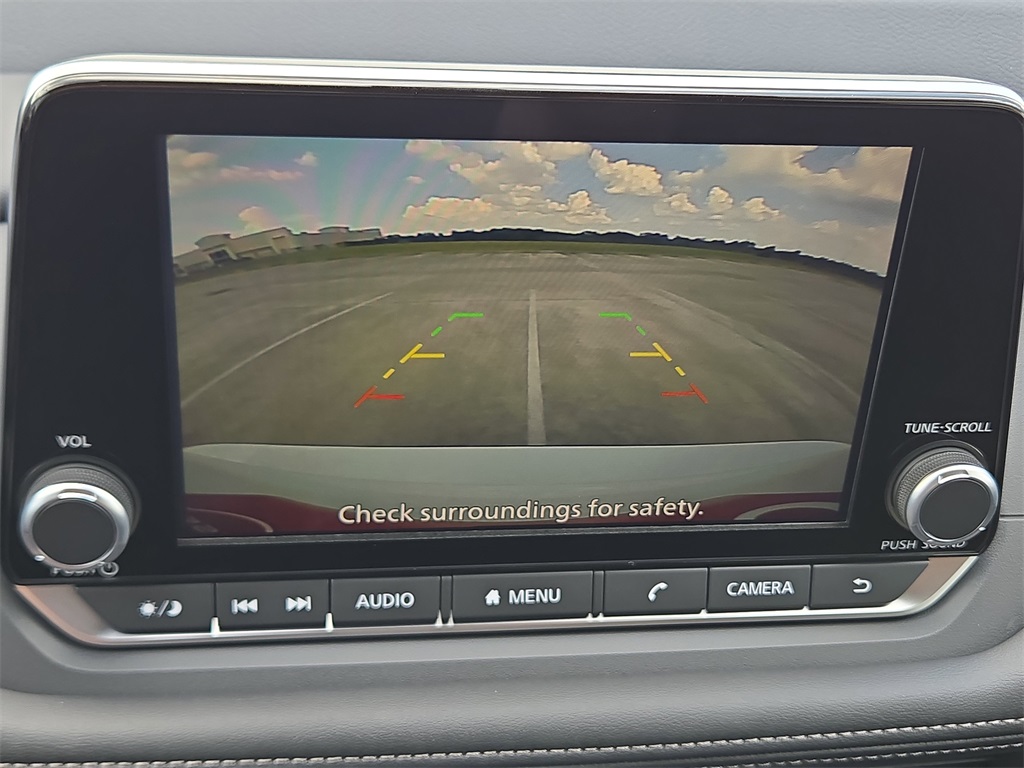 2026 Nissan Rogue S - 11