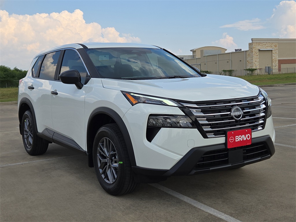 2026 Nissan Rogue S - 1