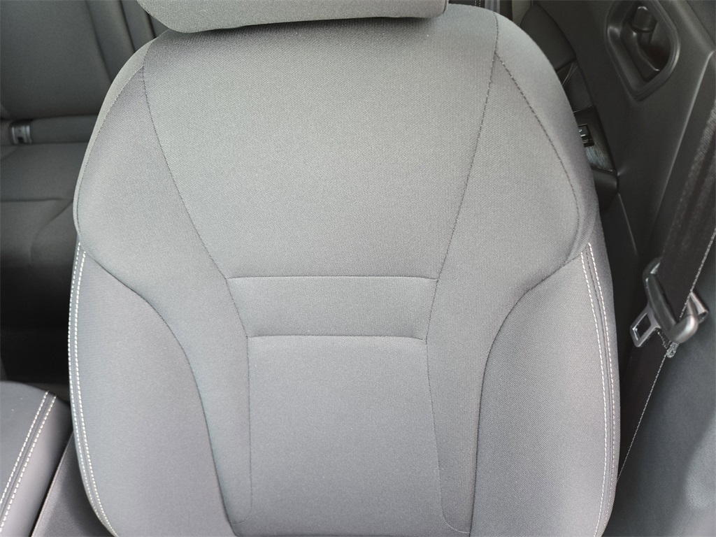 2026 Nissan Rogue S - 8