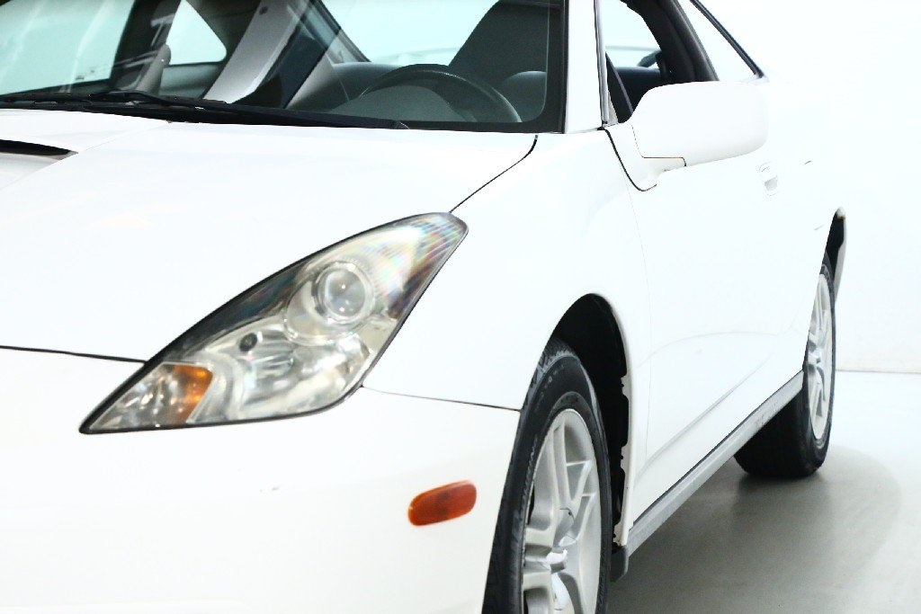 2001 Toyota Celica GT photo 4