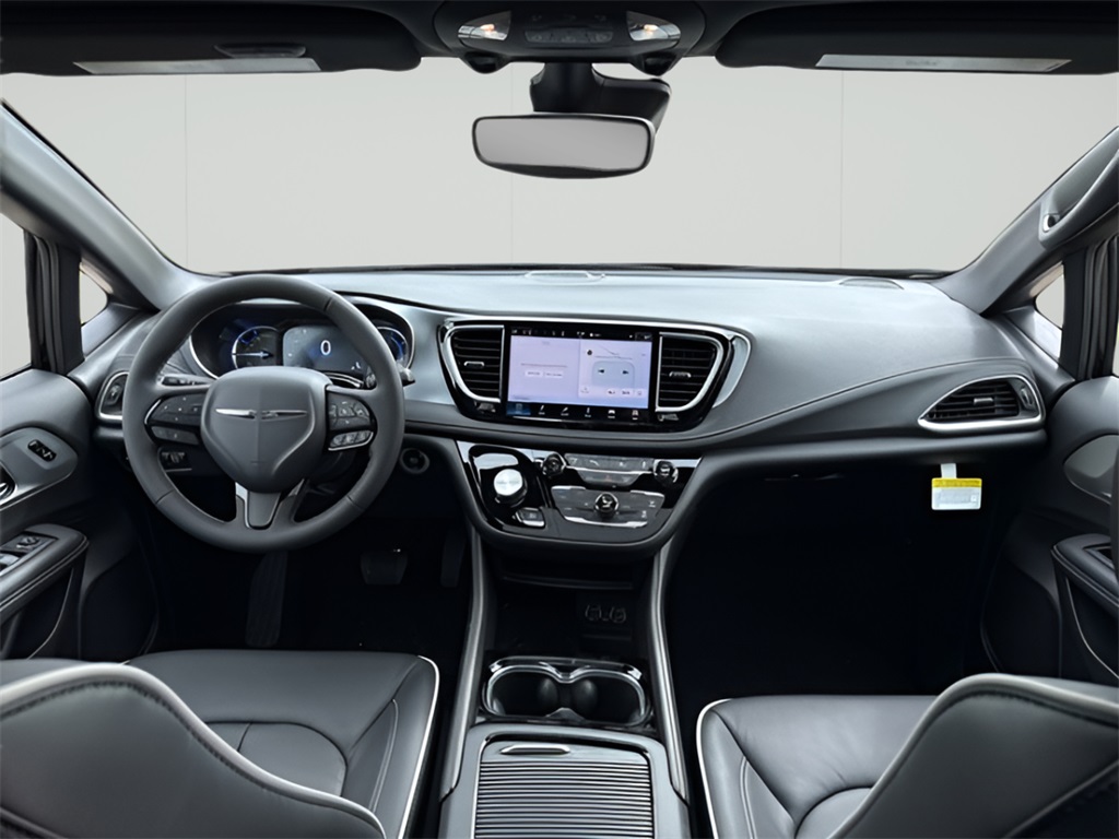 2025 Chrysler Pacifica Hybrid