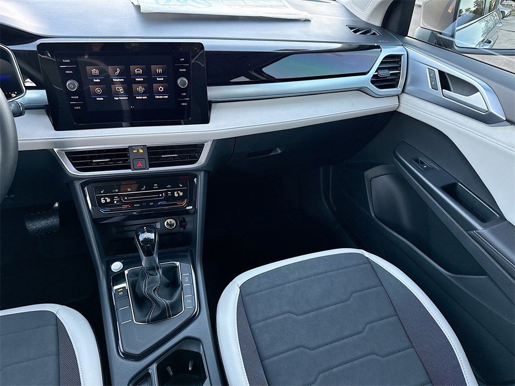 2025 Volkswagen Taos 1.5T SE Silver at DeMontrond Auto Country