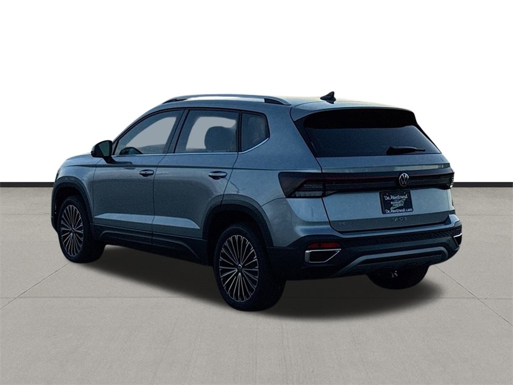 2025 Volkswagen Taos 1.5T SE Silver at DeMontrond Auto Country