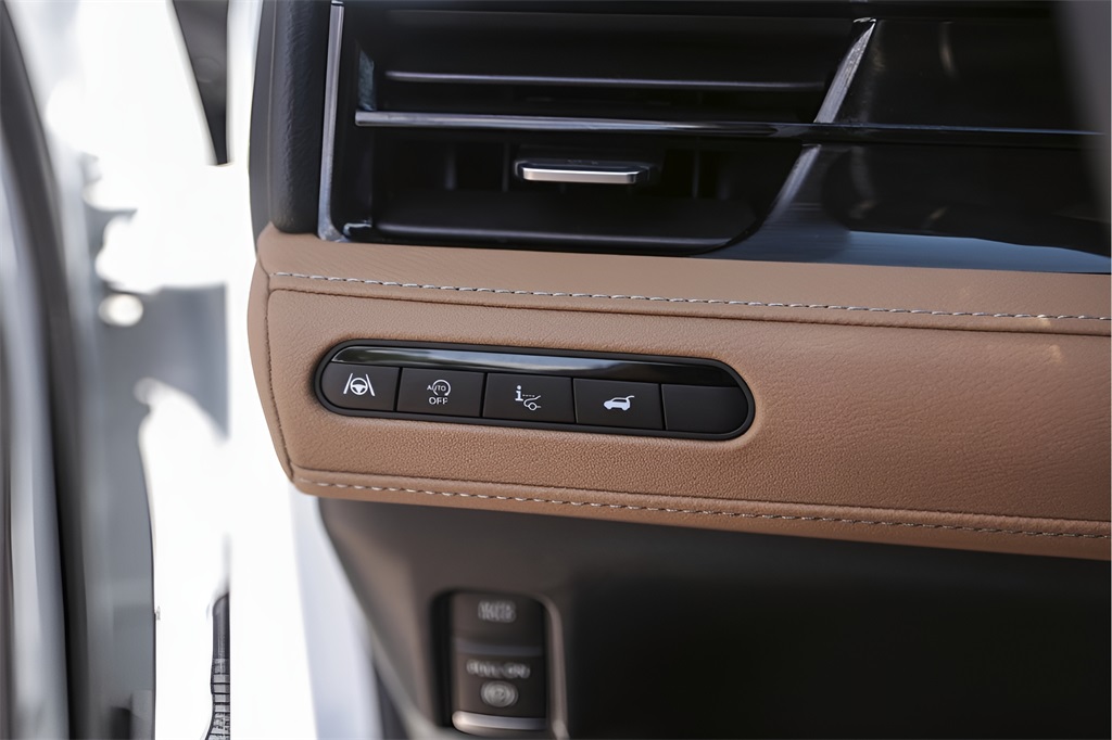 Used Car 2025 Infiniti Qx80  Sensory For Sale In Austin, Texas