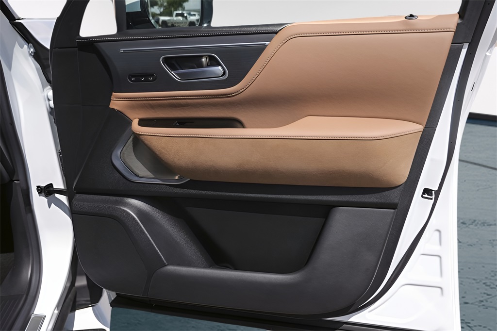 Used Car 2025 Infiniti Qx80  Sensory For Sale In Austin, Texas