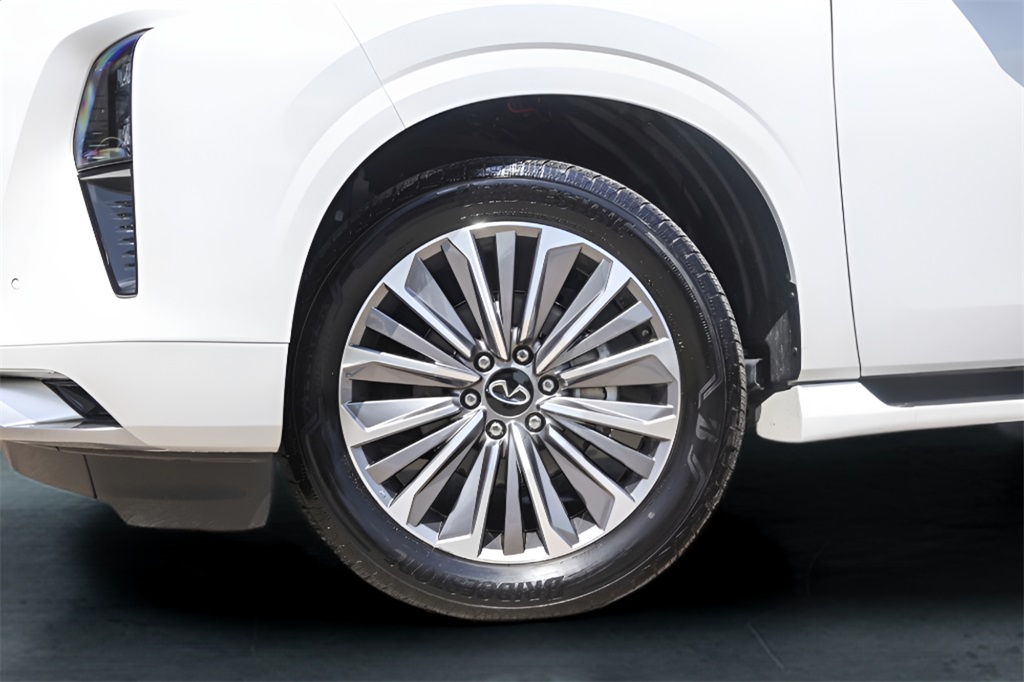 Used Car 2025 Infiniti Qx80  Sensory For Sale In Austin, Texas
