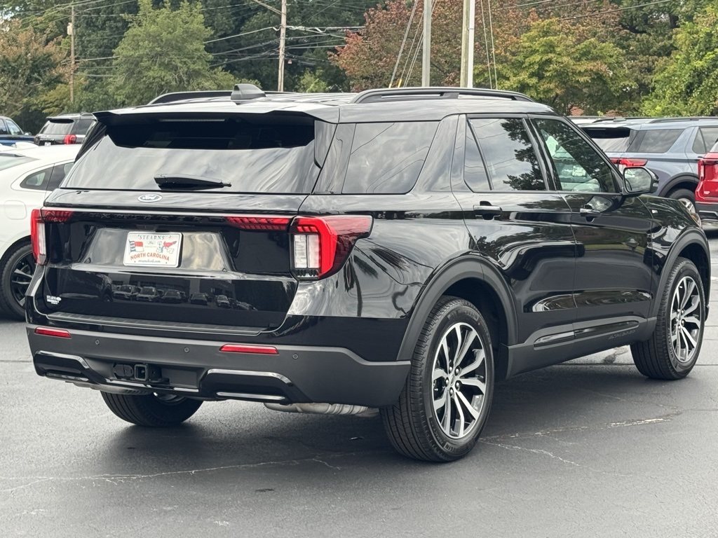 FordExplorer17