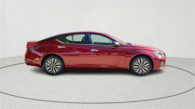 2025 Nissan Altima