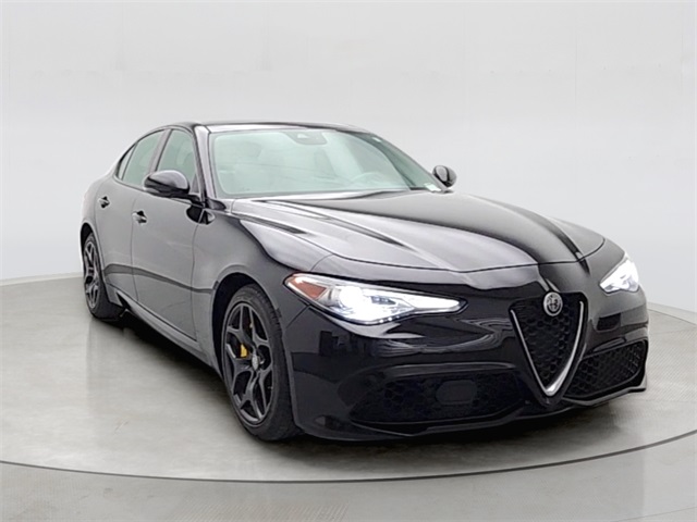 2020 Alfa Romeo Giulia Base