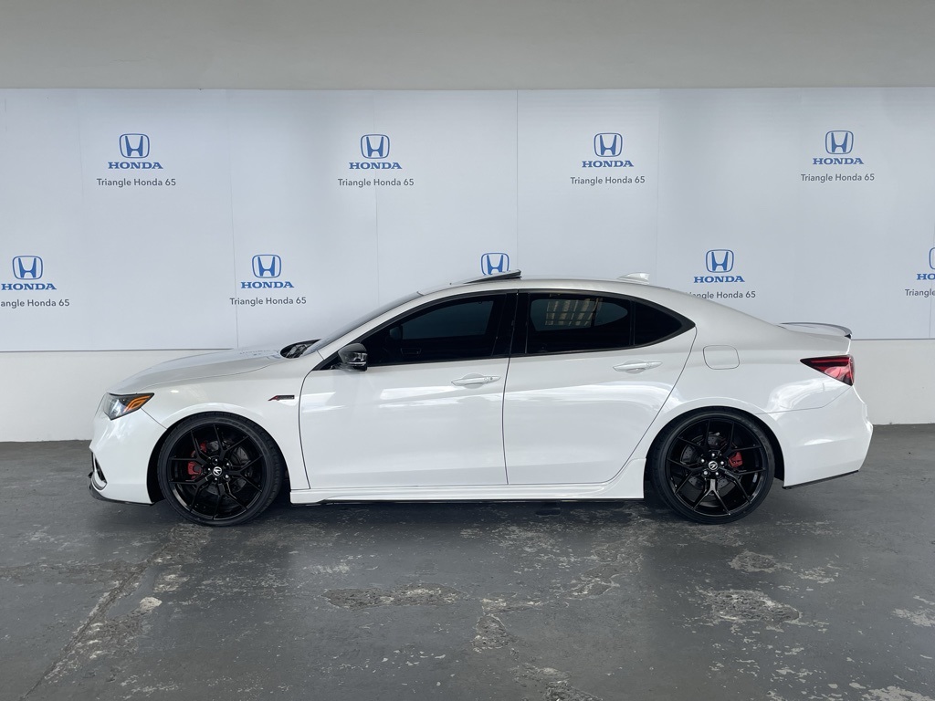 Thumbnail: 2019 Acura TLX - 3