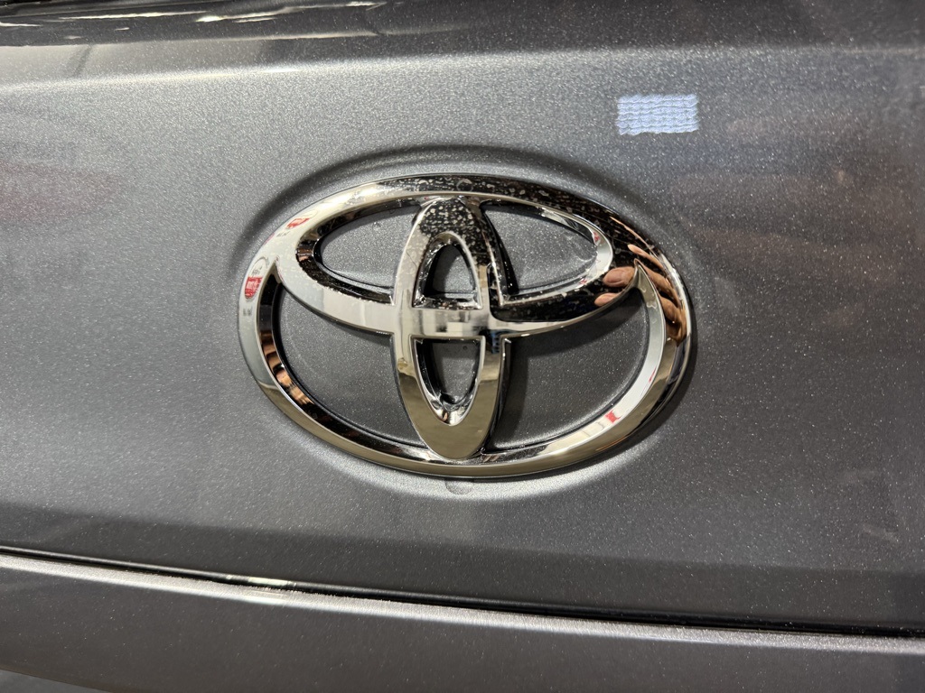 Thumbnail: 2026 Toyota Corolla Cross - 21