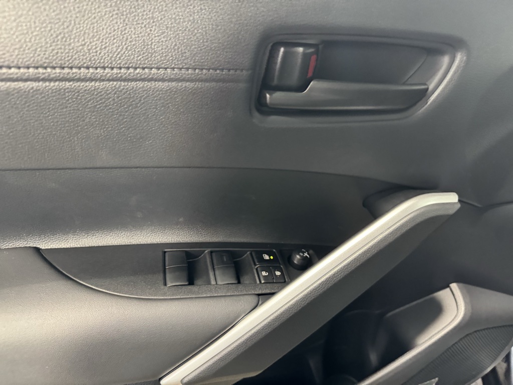 Thumbnail: 2026 Toyota Corolla Cross - 31