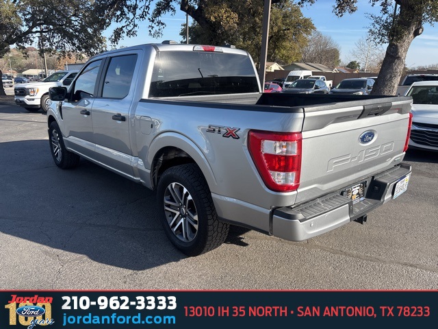 Used Car 2022 Ford F-150  Xl For Sale Under $20,000 In San Antonio, Texas