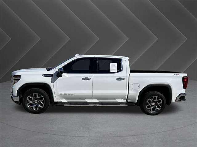 2023 GMC Sierra 1500 SLT - 1