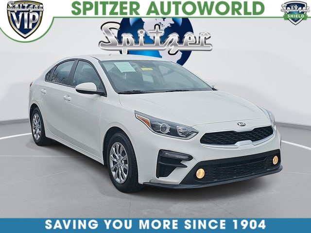 Clear White 2019 Kia Forte FE FWD Sedan Front-Wheel Drive Continuously Variable Transmission