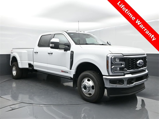2025 Ford F-350SD Lariat