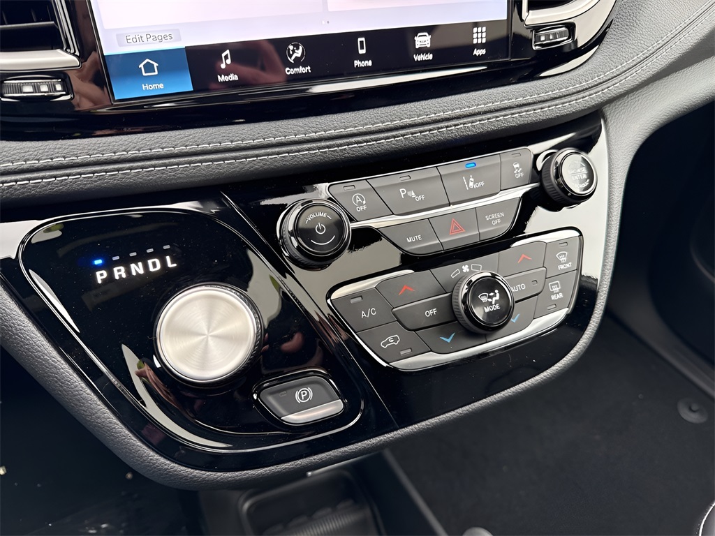 2026 Chrysler Pacifica